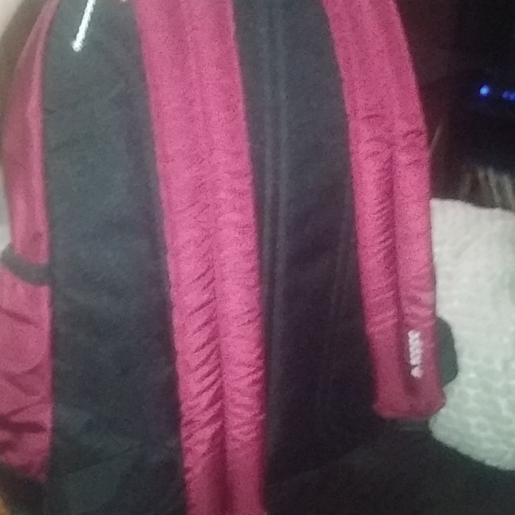 Backpack - Picture 5 of 8